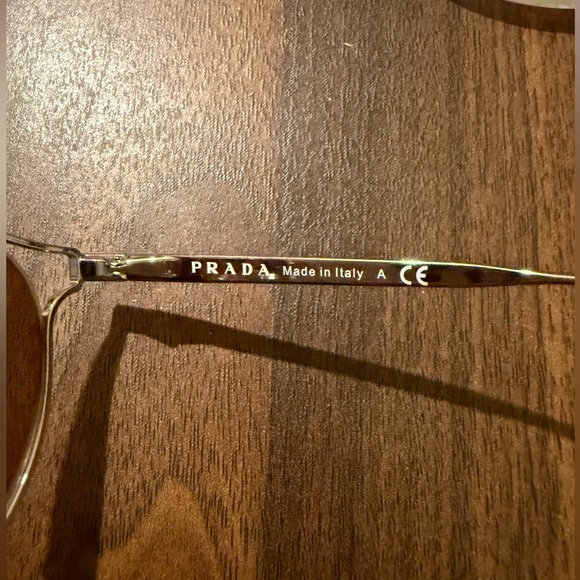 Authentic Prada 62S sunglasses, great condition!!!!!! - Picture 5 of 8